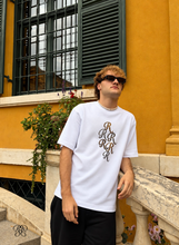 Lade das Bild in den Galerie-Viewer, ANIMAL TEE - NEW -
